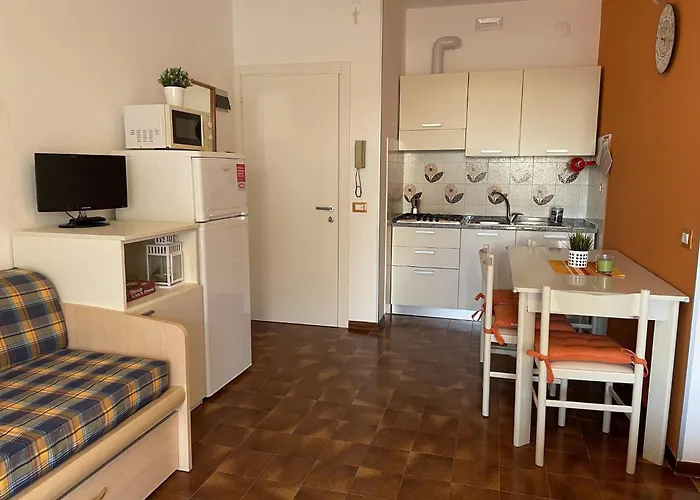 Near The In Apartman