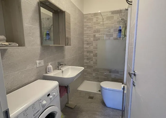 Near The In Apartman *