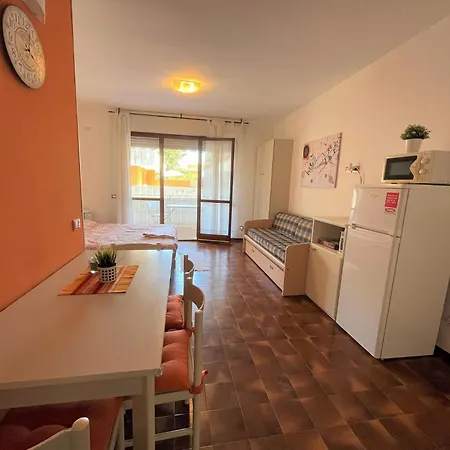 Near The In Μπιμπιόνε